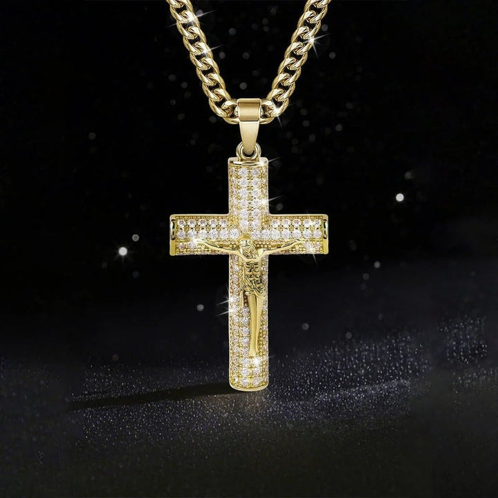 Elarayne - Cross Pendant Necklace