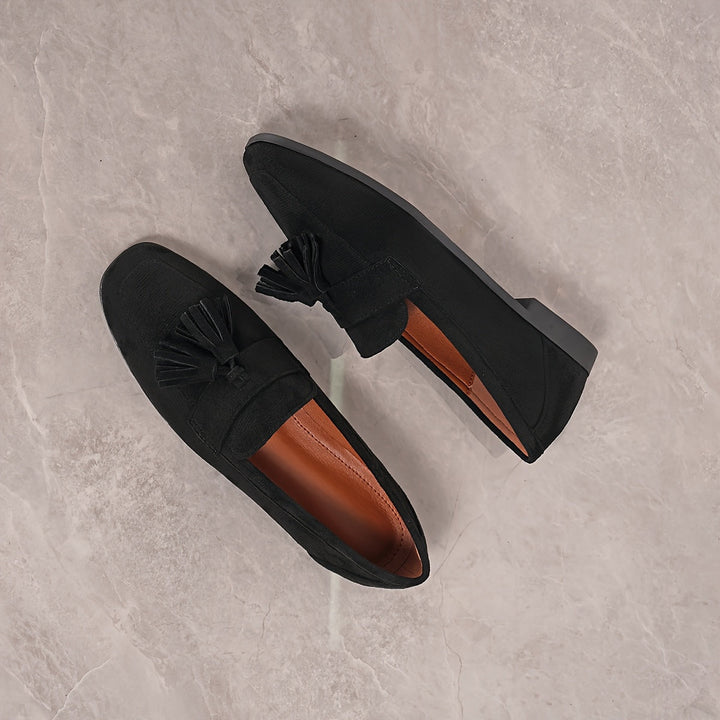 Xaria - Supportive Walking Shoes