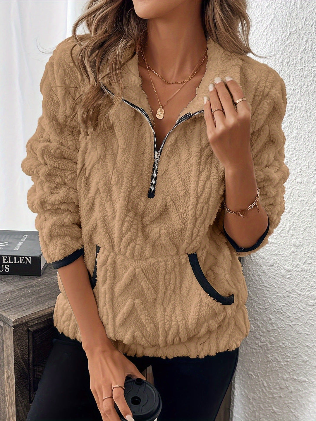 Lurein - Soft-Touch Half-Zip Pullover