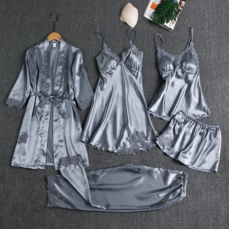 Coravielle - Stylish Nightwear Set