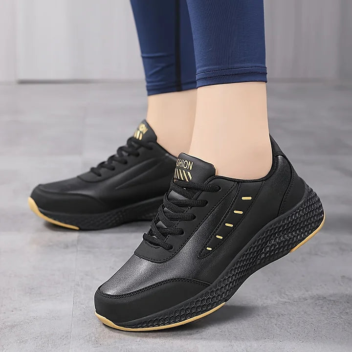 Halora - Casual Lace-Up Sneakers