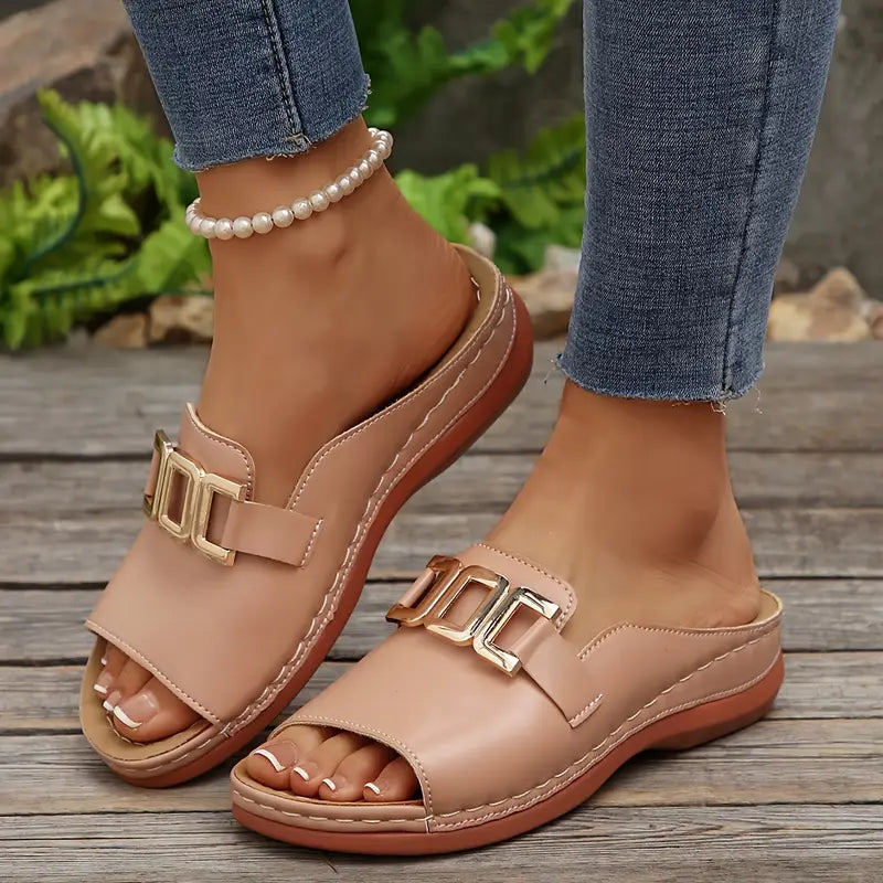 Lucerra - Buckle Strap Slide Sandals