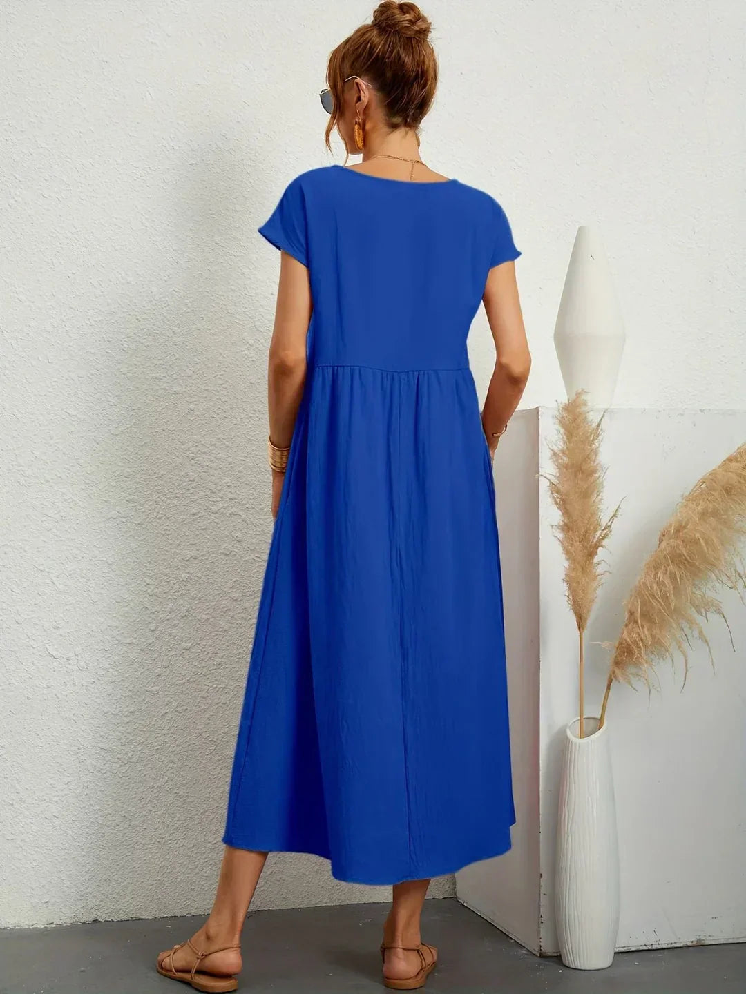 Keiraen - Soft-Touch Elegant Dress