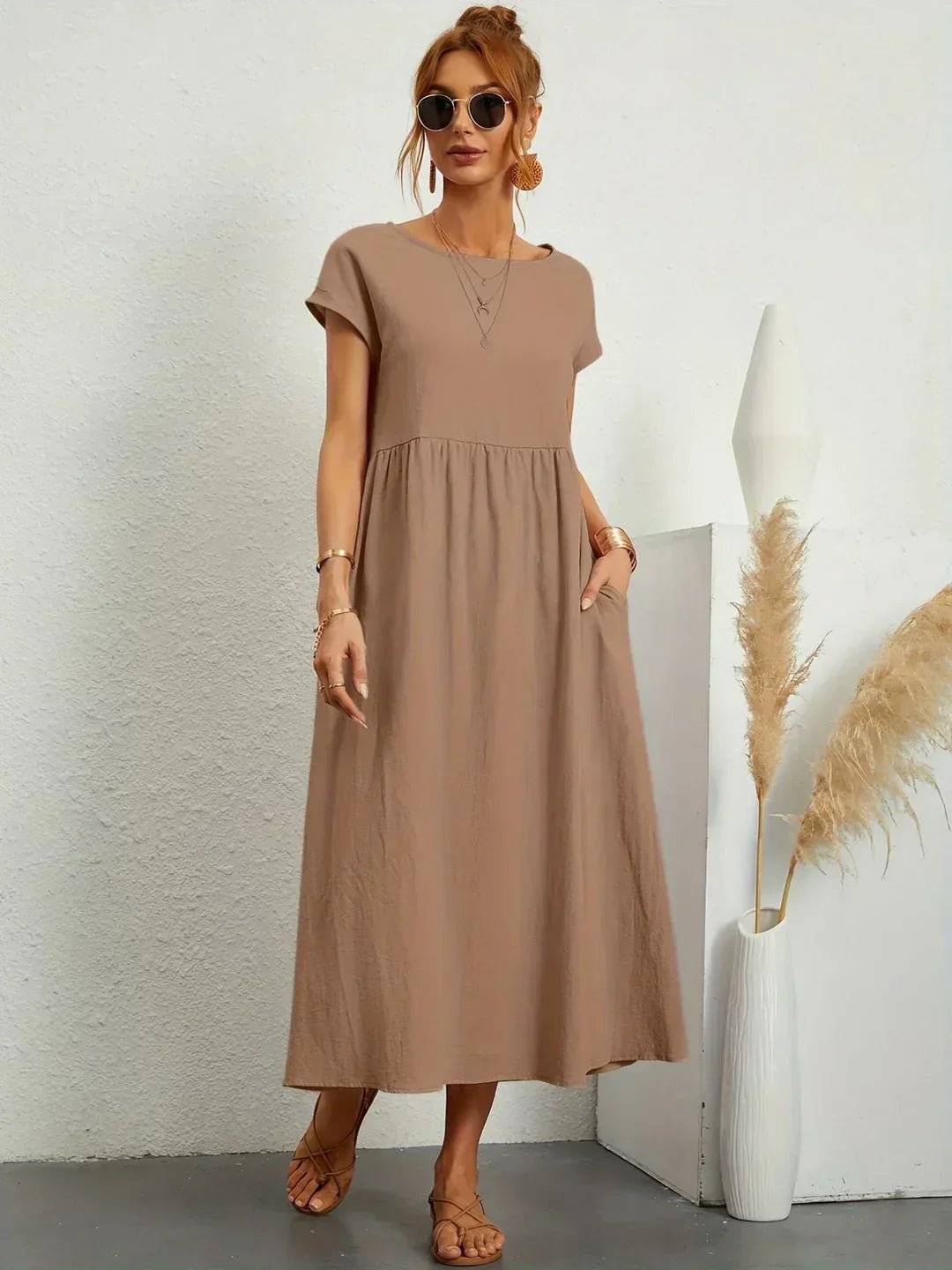 Keiraen - Soft-Touch Elegant Dress