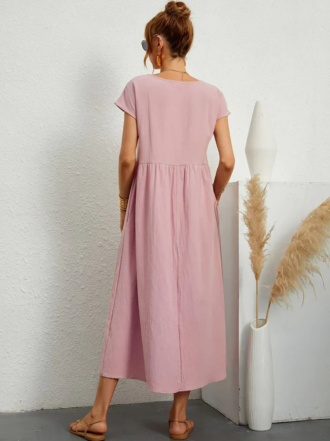 Keiraen - Soft-Touch Elegant Dress