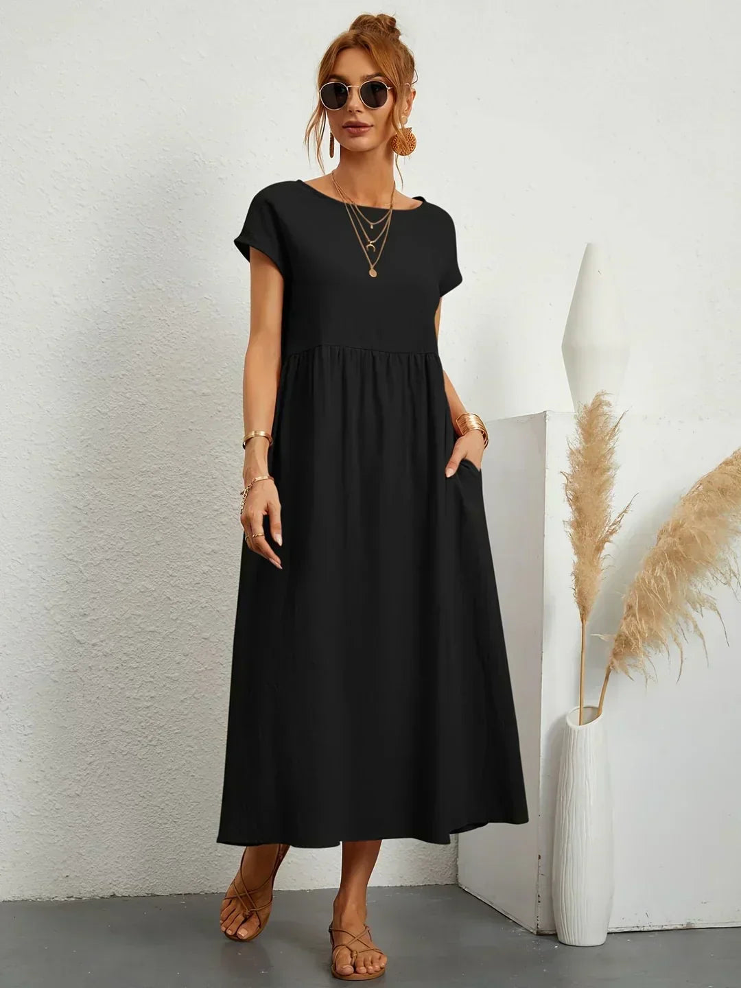 Keiraen - Soft-Touch Elegant Dress