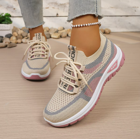 Eirlys - Featherlight Sneakers