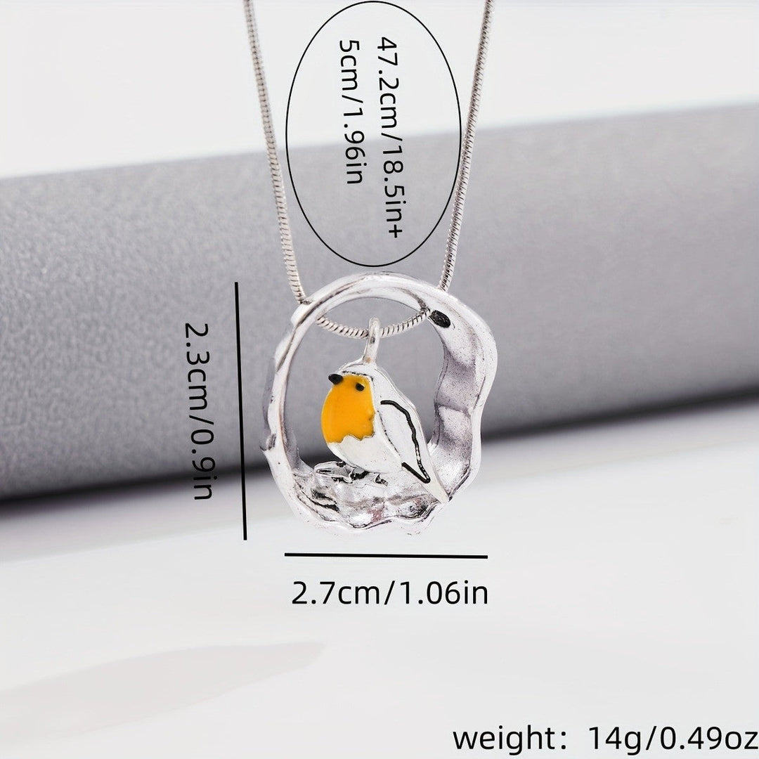 Alva - Artisan Pendant Necklace