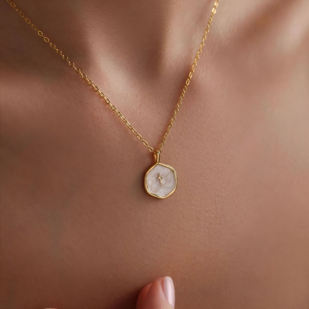 Saniya - Cross Pendant Necklace