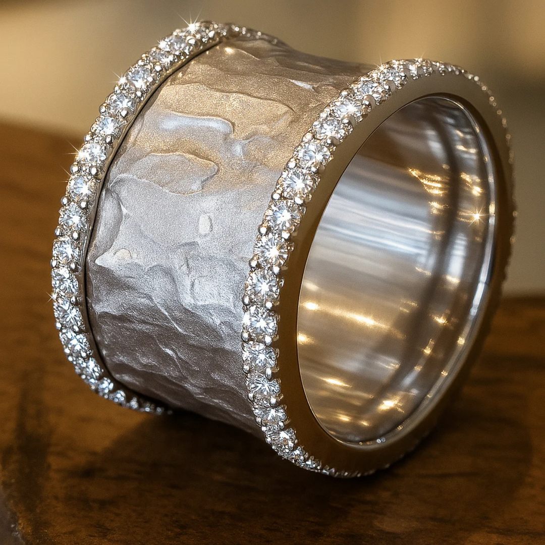 Aevoria - Wide Statement Ring