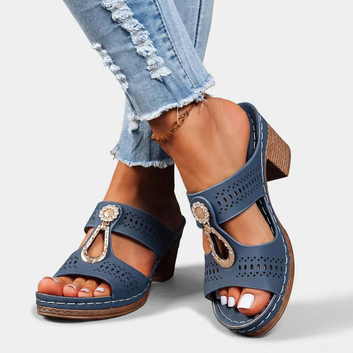Deliora - Supportive Sandals