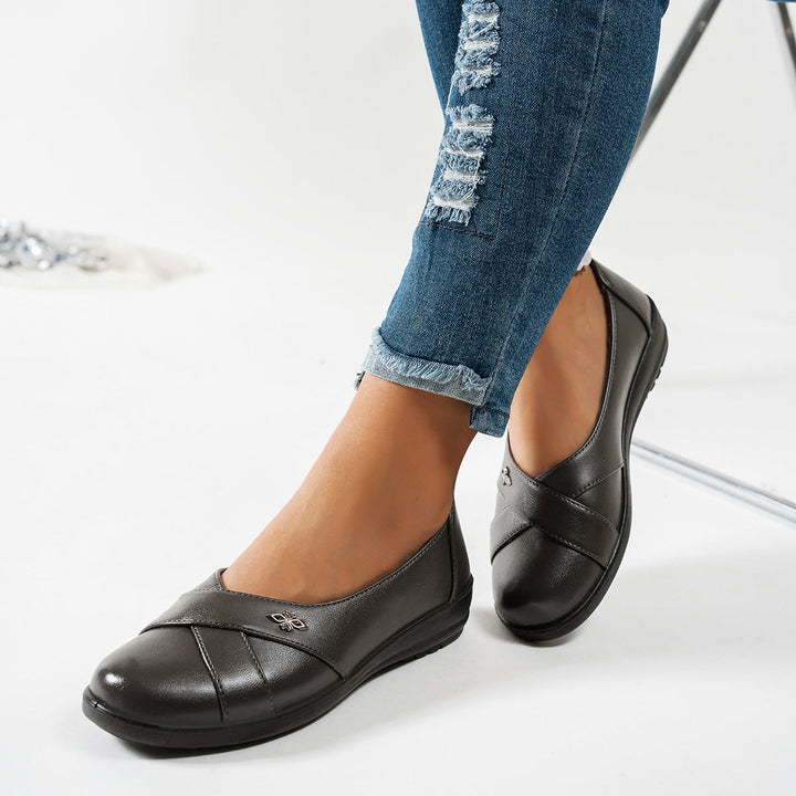 Helinna - Ergonomic Walking Shoes