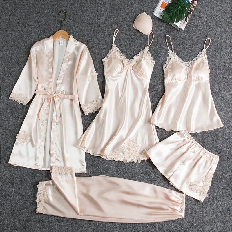 Coravielle - Stylish Nightwear Set