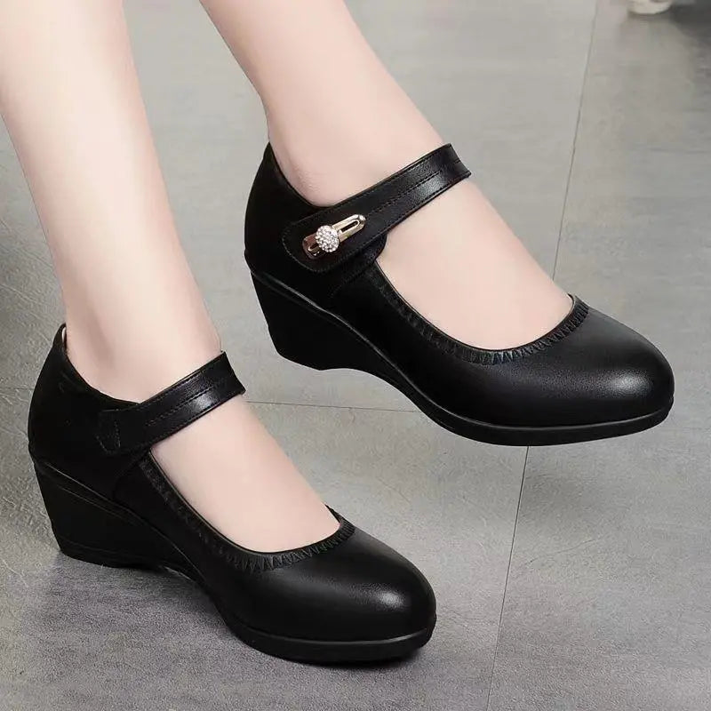 Velisse - Cushioned Mid-Heel Shoes