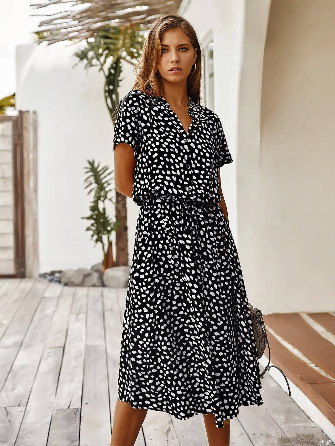 Viviana - Relaxed Collared Midi Dress