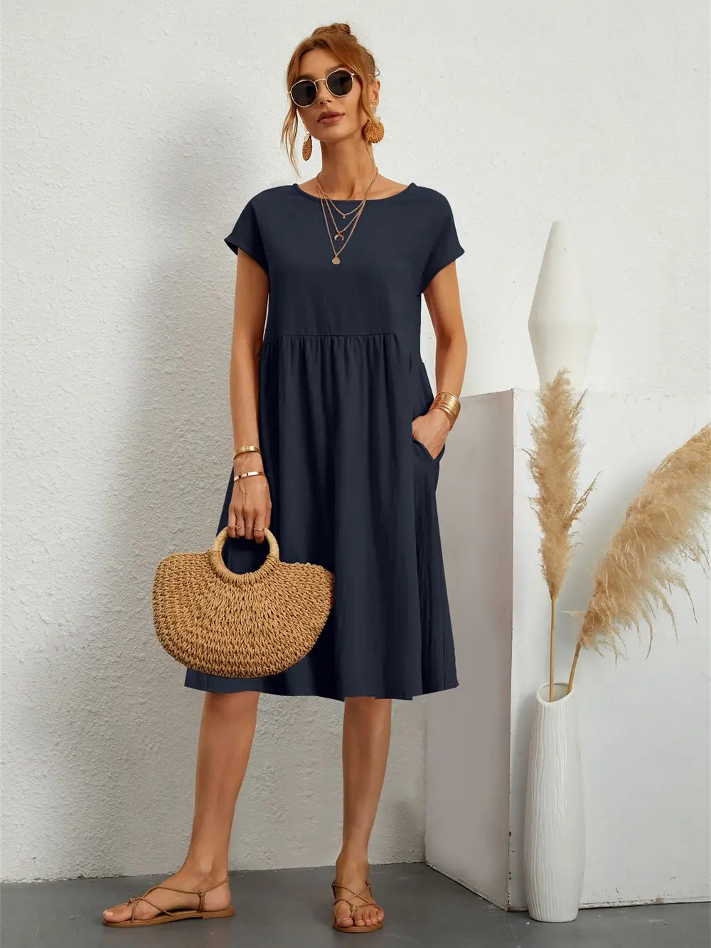 Avenyra - Soft-Touch Pocket Dress
