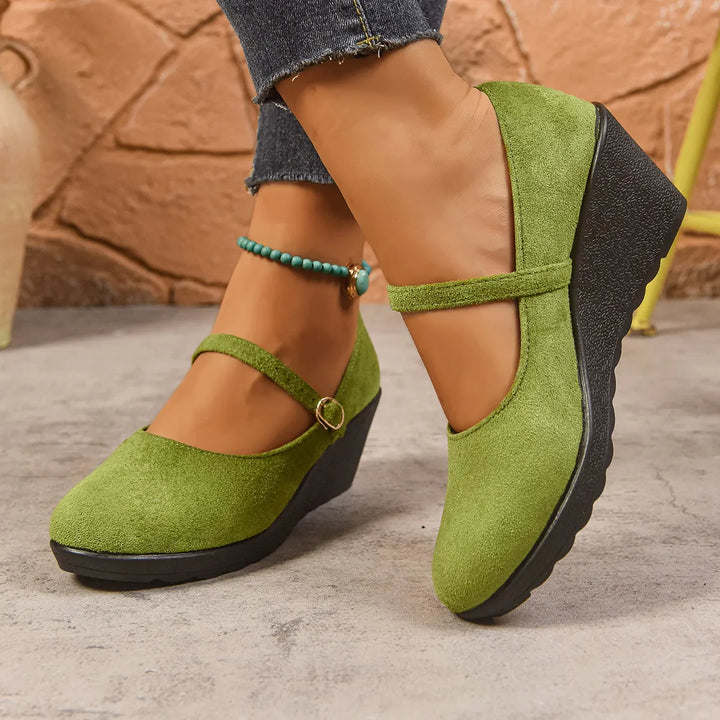 Zarinne - Supportive Walking Shoes