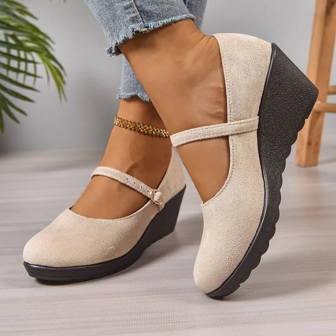 Zarinne - Supportive Walking Shoes