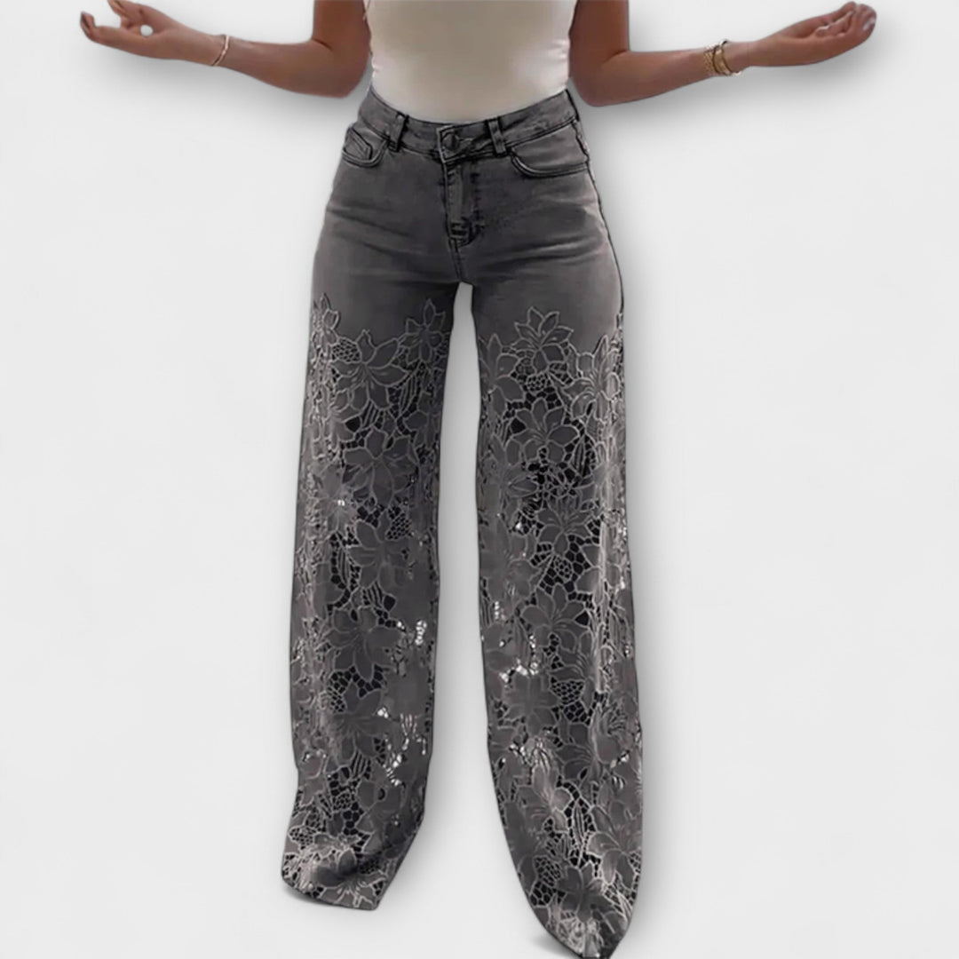 Elenai - Premium Lace-Patchwork Jeans