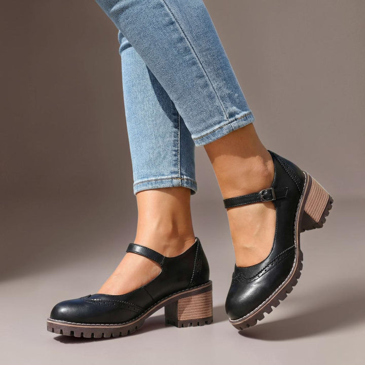 Ilyra - Buckle Strap Block Heel Shoes